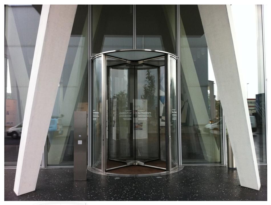 “水晶旋轉(zhuǎn)門”讓建筑、裝飾設(shè)計(jì)師更加自如！(圖2)